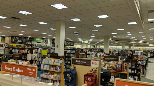 Book Store «Barnes & Noble», reviews and photos, 1940 NJ-10, Morris Plains, NJ 07950, USA