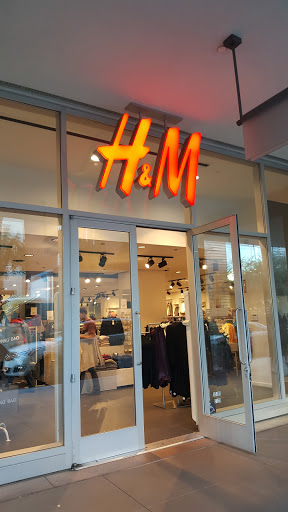 Shopping Mall «Kierland Commons», reviews and photos, 15205 N Kierland Blvd #150, Scottsdale, AZ 85254, USA