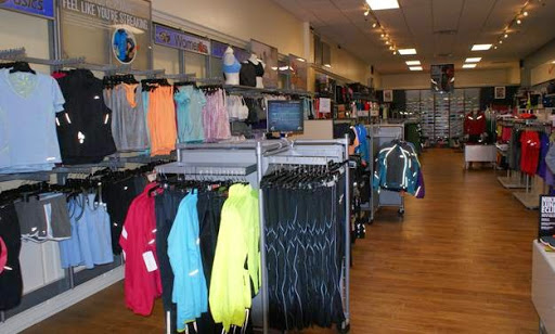 Running Store «Greater Boston Running Company - Hingham», reviews and photos, 94 Derby St #213, Hingham, MA 02043, USA