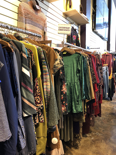 Vintage clothing store Concord