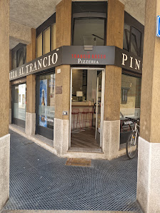 Il Trancio Rosso pizza al trancio Corso XXVI Aprile,77/A, Via Silvio Pellico, 1, 20004 Arluno MI, Italia