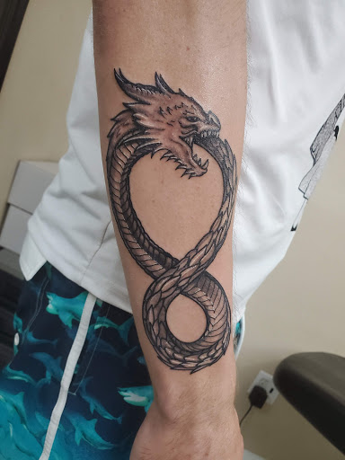 Tattoo Shop «Psychotic Ink», reviews and photos, 432 Poinsettia Ave # 1, Clearwater, FL 33767, USA