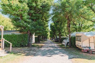Photo n°34 de Camping Le Chauvieux 3 étoiles Camping à Salavas en Ardèche proche Vallon Pont d'Arc à Salavas ()