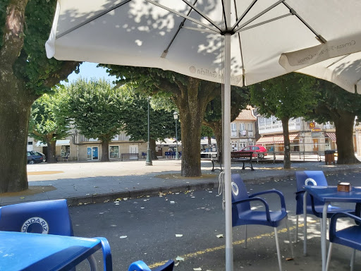 Información y opiniones sobre Plaza De España, Mondariz de Mondariz