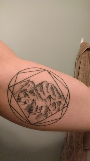 Tattoo Shop «Oregon Heart Tattoo», reviews and photos, 340 SW 2nd St #8, Corvallis, OR 97333, USA