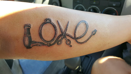 Tattoo Shop «Sincity Tattoo», reviews and photos, 10751 Glenoaks Blvd, Pacoima, CA 91331, USA