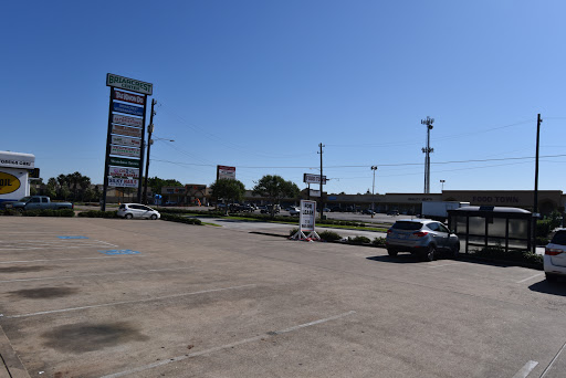 Pawn Shop «KB PAWN LOAN», reviews and photos, 11102 Briar Forest Dr, Houston, TX 77042, USA