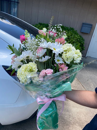 Florist «Roseland Floral Co., Inc.», reviews and photos, 633 Central Ave, Charlotte, NC 28204, USA