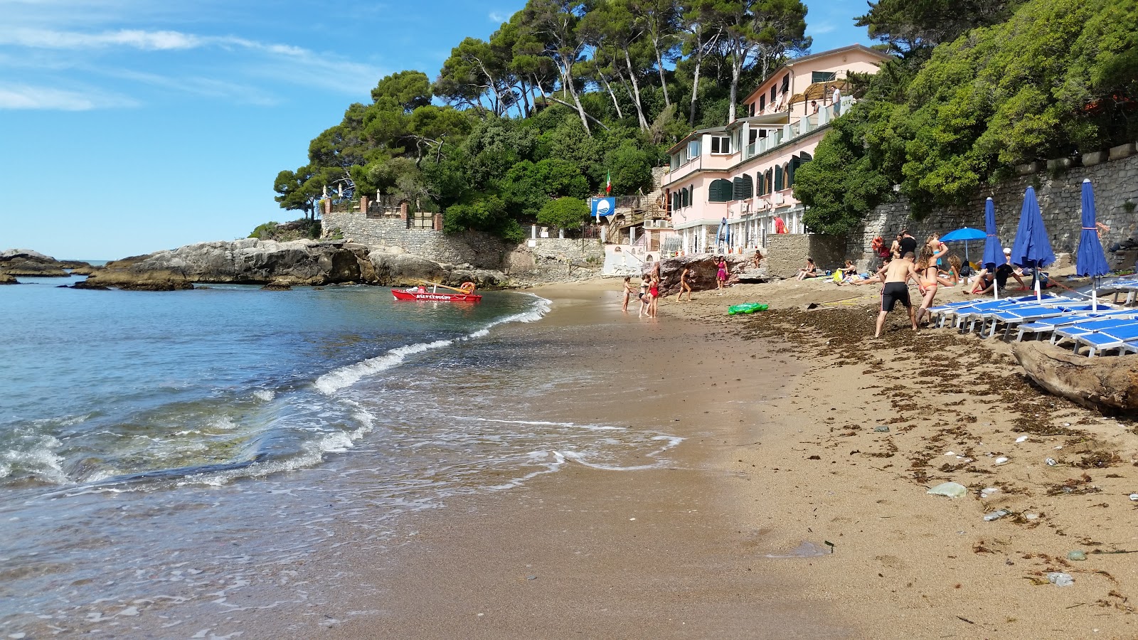 Photo de Spiaggia Fiascherino avec petite baie