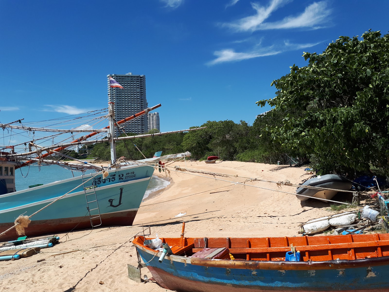 Φωτογραφία του Pattaya Paradise Beach παροχές περιοχής