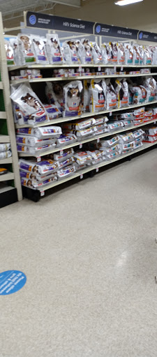 Pet Supply Store «PetSmart», reviews and photos, 5050 SE 14th St, Des Moines, IA 50320, USA