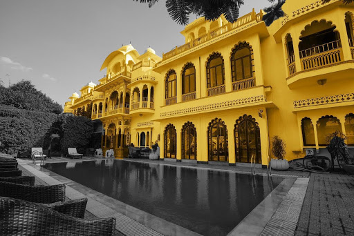 Couples cottages with jacuzzi Jaipur