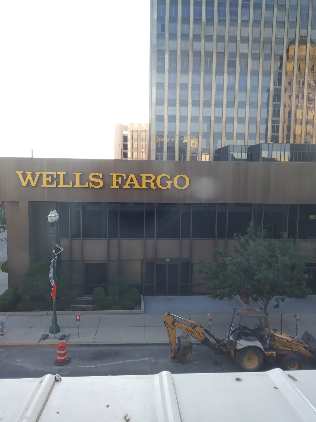 Wells Fargo Drive-Up Bank