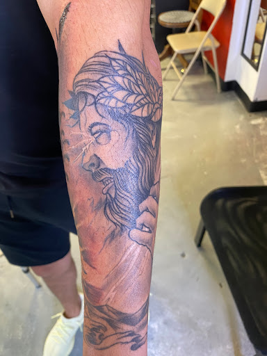 Tattoo Shop «Doc Holliday Tattooing», reviews and photos, 4777 State St, Salt Lake City, UT 84107, USA