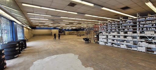 Auto Parts Store «Pep Boys Auto Parts & Service», reviews and photos, 336 E Holt Ave, Pomona, CA 91767, USA