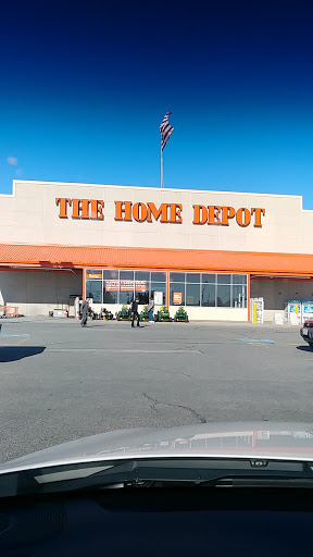 Home Improvement Store «The Home Depot», reviews and photos, 535 Grand Army of the Republic Hwy, Somerset, MA 02725, USA