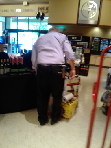 Department Store «Vons», reviews and photos, 130 W Foothill Blvd, Monrovia, CA 91016, USA