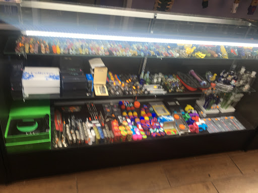 Tobacco Shop «407 Smoke Shop», reviews and photos, 4316 Curry Ford Rd, Orlando, FL 32806, USA