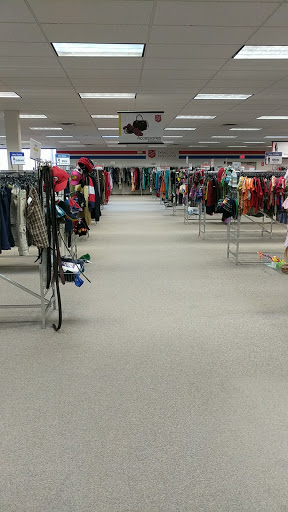 Thrift Store «Salvation Army Thrift Store», reviews and photos, 516-538 Allegheny Blvd, Franklin, PA 16323, USA
