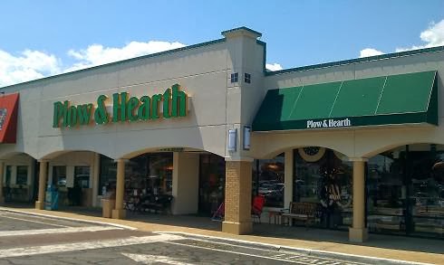 Home Goods Store «Plow & Hearth», reviews and photos, 1628 Laskin Rd #706, Virginia Beach, VA 23451, USA