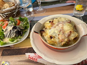 Photo n°24 de Restaurant du cerf à Pont-du-Navoy ()