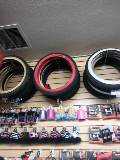 Bicycle Store «Twins Bike Shop», reviews and photos, 1528 Anaheim St, Harbor City, CA 90710, USA