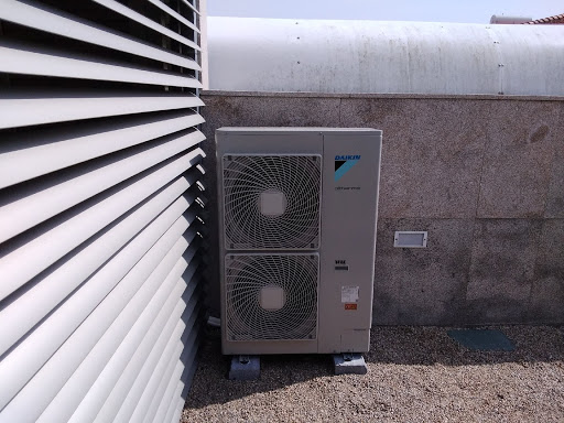 Solarcondicionado-Ar Condicionado-Bombas de Calor-Piso Radiante-Fotovoltaico