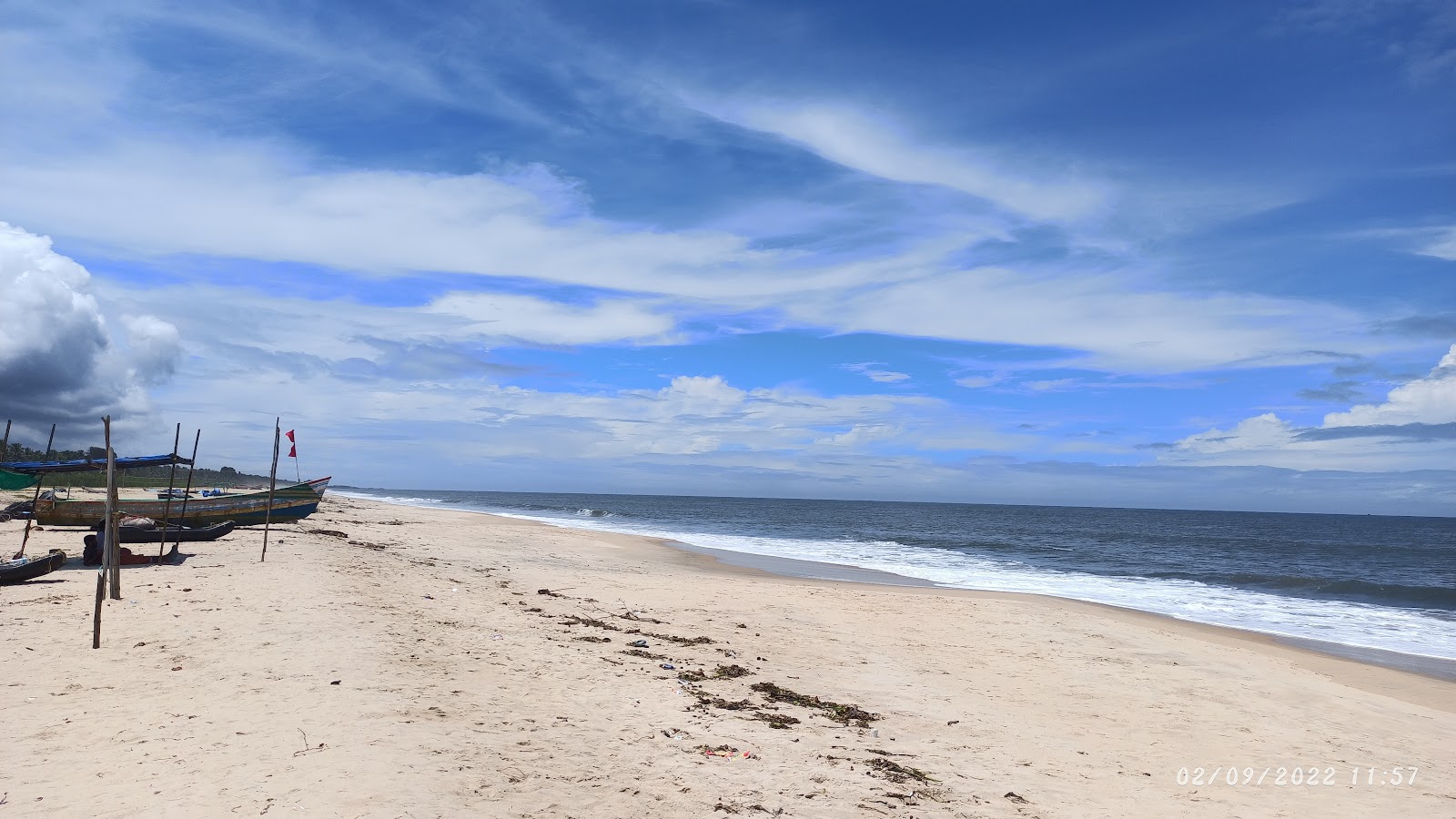 Arthunkkal Beach'in fotoğrafı düz ve uzun ile birlikte