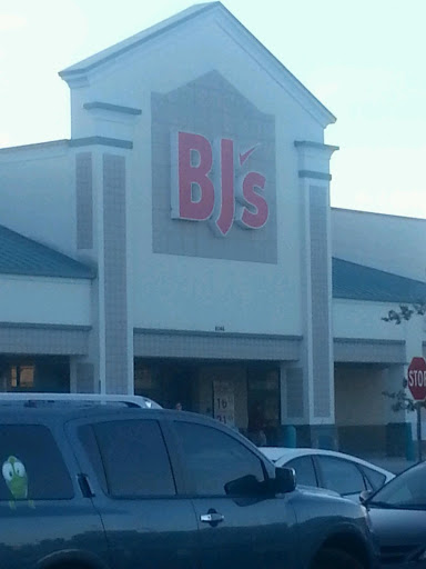 BJ’s Wholesale Club, 8046 Philips Hwy, Jacksonville, FL 32256, USA, 