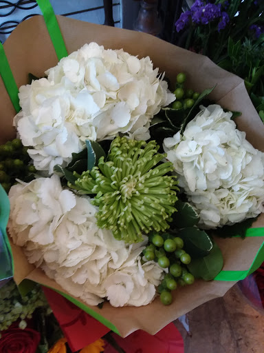 Florist «Lichas Flower Shop», reviews and photos, 4645 Huntington Dr N, Los Angeles, CA 90032, USA