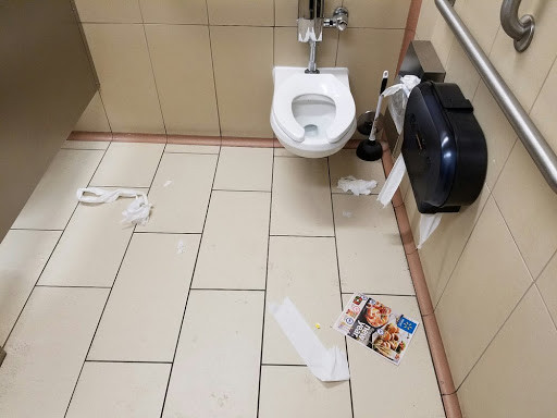 Department Store «Walmart Supercenter», reviews and photos, 10 Riverton Commons Dr, Front Royal, VA 22630, USA