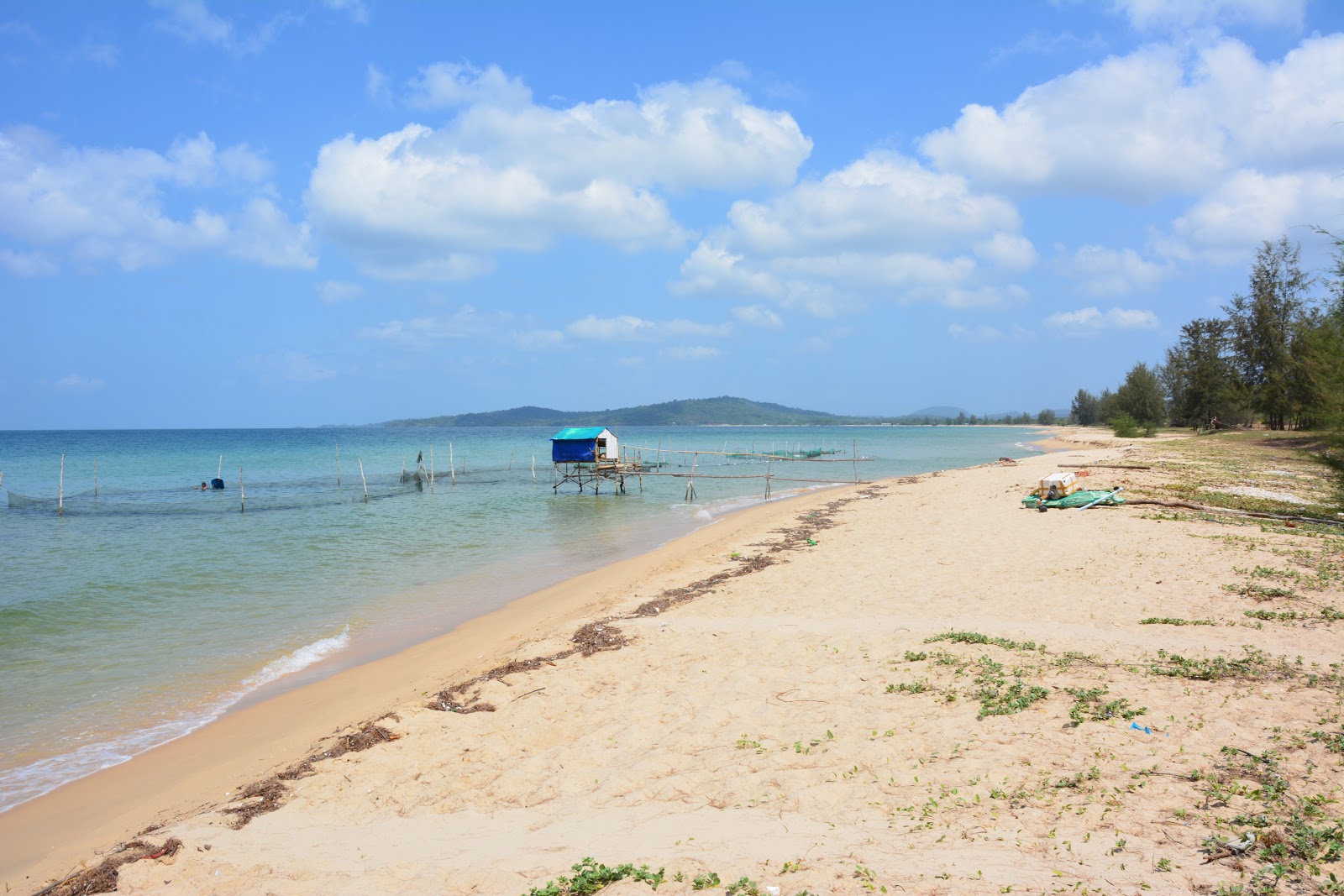 Foto af Ong Lang beach med høj niveau af renlighed