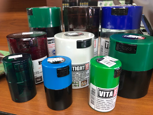 Tobacco Shop «In The Cut Smoke Shop», reviews and photos, 1424 N 32nd St, Phoenix, AZ 85008, USA