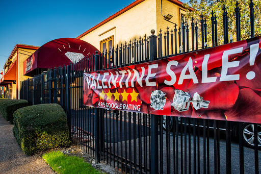 Jewelry Store «Select Jewelers, LLC», reviews and photos, 2221 S Voss Rd, Houston, TX 77057, USA