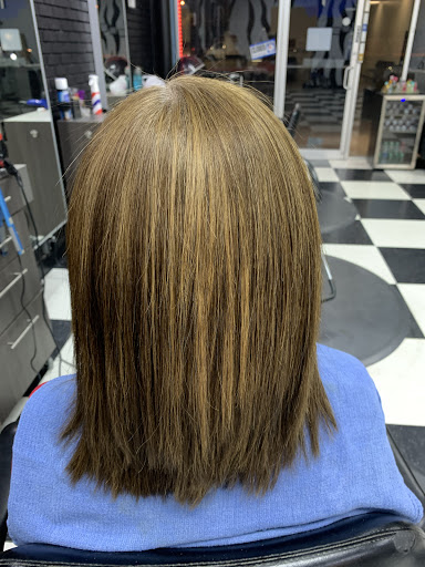 Beauty Salon «4 Looks Beauty Salon», reviews and photos, 12879 Josey Ln, Farmers Branch, TX 75234, USA