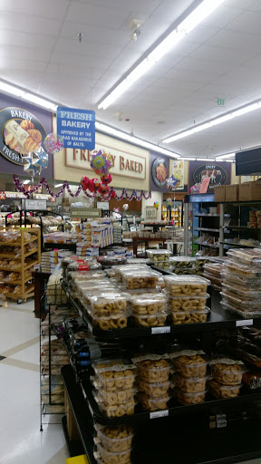 Supermarket «Seven Mile Market», reviews and photos, 201 Reisterstown Rd, Pikesville, MD 21208, USA