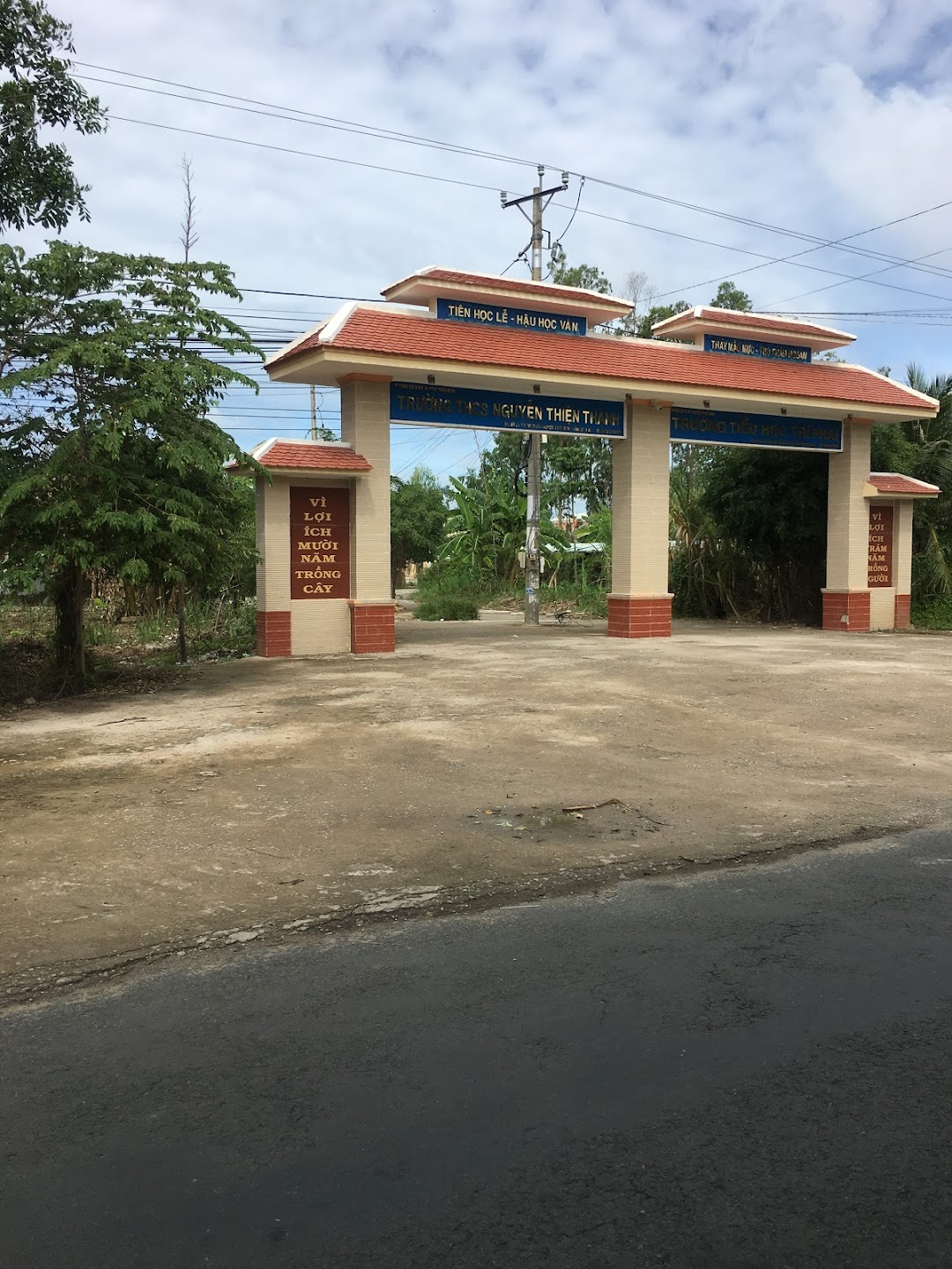 Trường THCS Nguyễn Thiện Thành