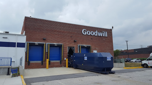 Thrift Store «Westminster Goodwill Retail Store and Donation Center», reviews and photos, 200 Baltimore Blvd, Westminster, MD 21157, USA