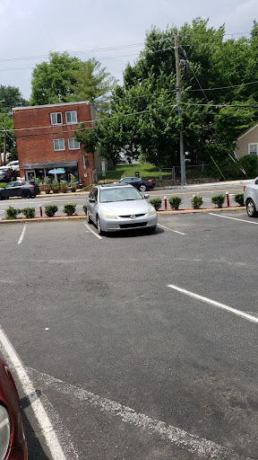 Auto Repair Shop «Capitol Auto Land», reviews and photos, 3800 S Four Mile Run Dr # G, Arlington, VA 22206, USA