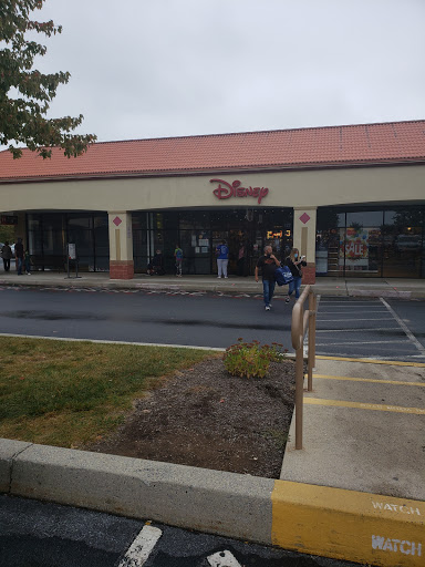 Toy Store «Disney Store», reviews and photos, 127 Outlet Square, Hershey, PA 17033, USA