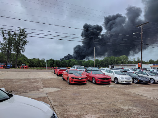 J & M Motors in Houston, Mississippi