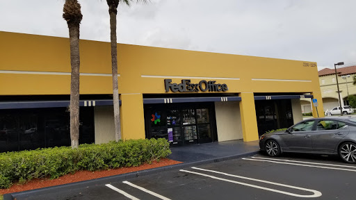 Print Shop «FedEx Office Print & Ship Center», reviews and photos, 2200 N University Dr, Coral Springs, FL 33071, USA