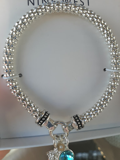 Shopping Mall «Lebanon Valley Mall», reviews and photos, 2231 Lebanon Valley Mall, Lebanon, PA 17042, USA