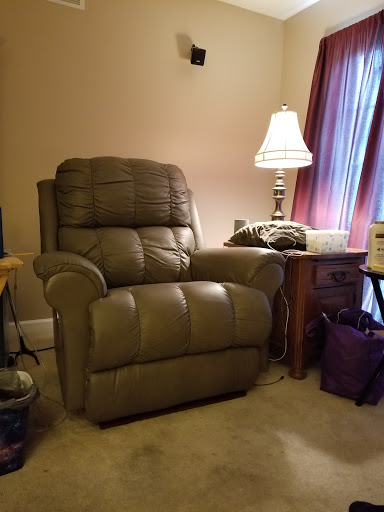 Furniture Store «La-Z-Boy Home Furnishings & Decor», reviews and photos, 3748 E 82nd St, Indianapolis, IN 46240, USA