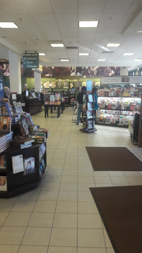 Book Store «Barnes & Noble», reviews and photos, 301 NE Northgate Way, Seattle, WA 98125, USA