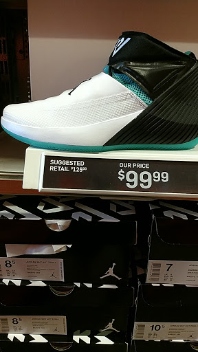 Sporting Goods Store «Nike Factory Store», reviews and photos, 30 N Arkansas Ave, Atlantic City, NJ 08401, USA