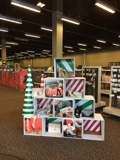 Shoe Store «DSW Designer Shoe Warehouse», reviews and photos, 6644 Loisdale Rd, Springfield, VA 22150, USA