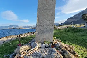"Stele della Memoria" del disastro aereo di Punta Raisi (23 Dic 1978) image