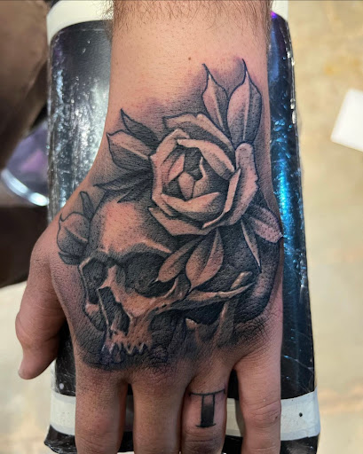 Explore powerpuff girl tattoo ideas, creative tattoo ideas in Hesperia, available at Dinamik Tattoo