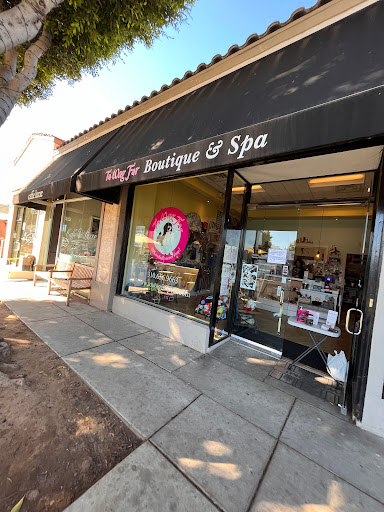 To Wag For - Boutique & Grooming